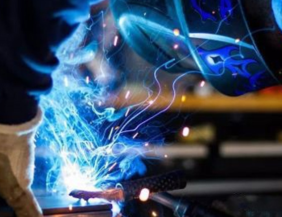 Industrial application cases in the lighting and electronics industries